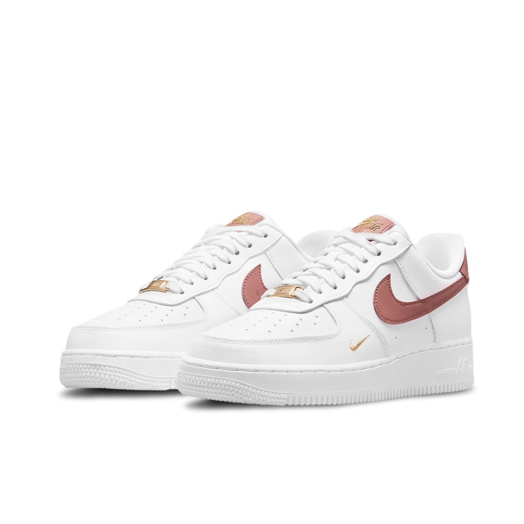 حذاء رياضي Nike Air Force 1 07 - مراجعة Men'S Shoes Nike Air Force وسعره